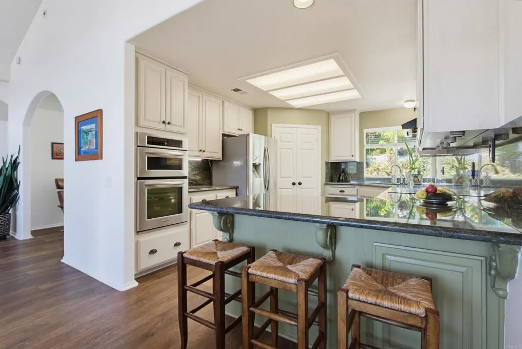 https://cdn.realtyfeed.com/cdn/127/306783050/2d9e0243bcc7832e2b2b9f7a8fe1c667.webp