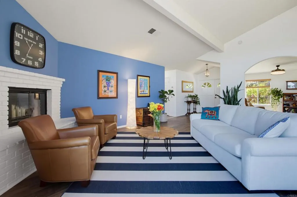 https://cdn.realtyfeed.com/cdn/127/306783050/3d8684225c45898cacdf8d4e9aff6027.webp
