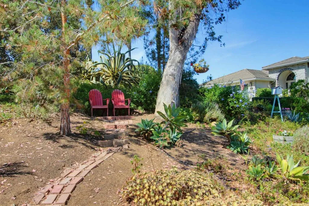 https://cdn.realtyfeed.com/cdn/127/306783050/6f79f26556536676ad10ad954fa05344.webp
