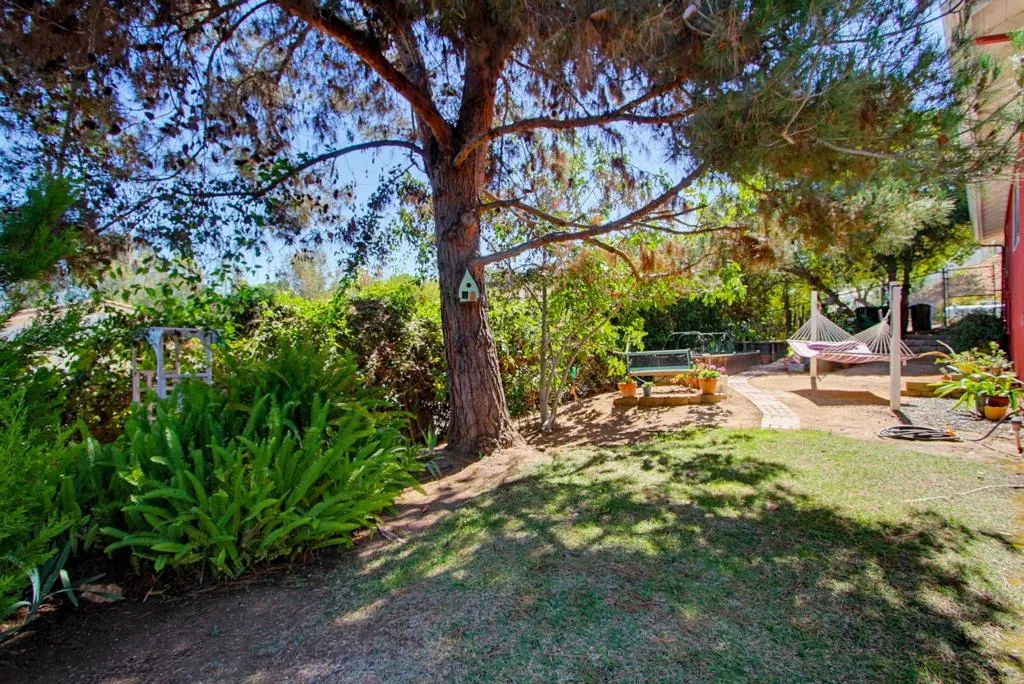 https://cdn.realtyfeed.com/cdn/127/306783050/91b0080dfb2b2bfcadb15568222f9408.webp