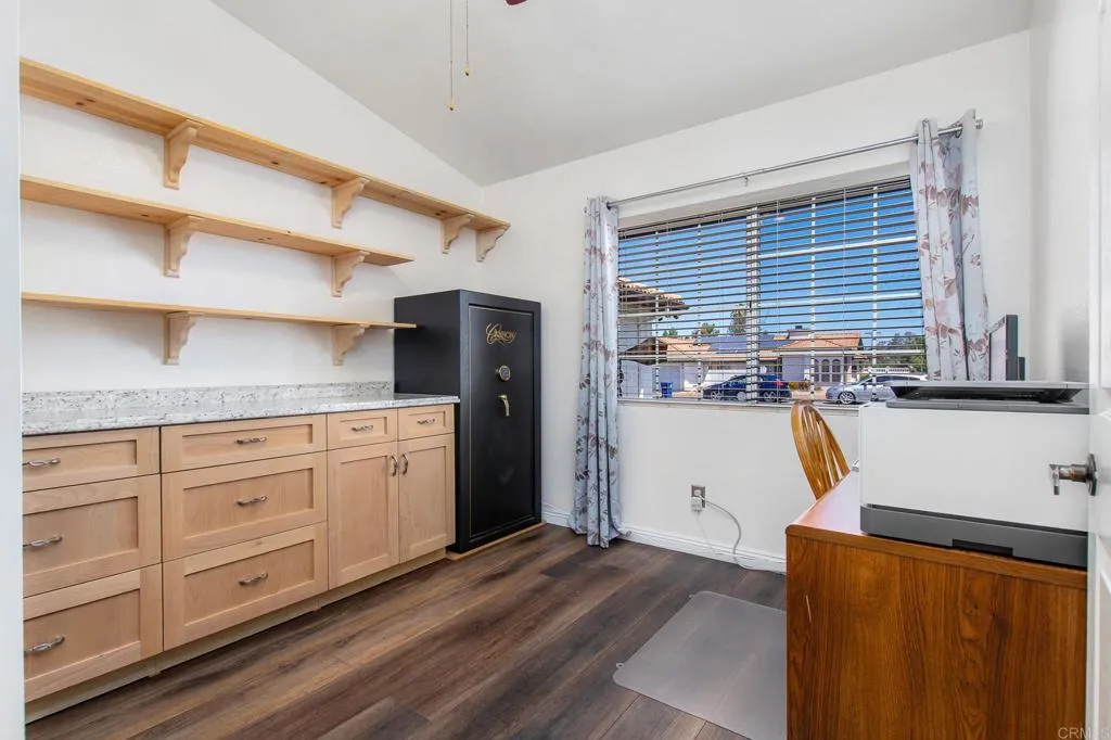 https://cdn.realtyfeed.com/cdn/127/306783069/014fc7ea2d89e8c2d5d2845a7dd4b136.webp