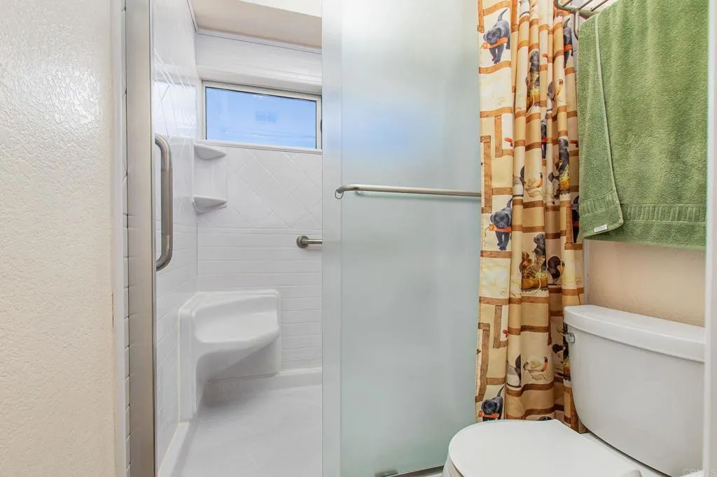 https://cdn.realtyfeed.com/cdn/127/306783069/0cb799bb3b6b1971213cb3365e13f02a.webp