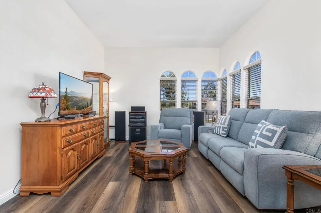 https://cdn.realtyfeed.com/cdn/127/306783069/5c77dbe03b5d91877aa68cc7828398f8.webp