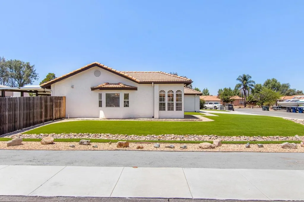 https://cdn.realtyfeed.com/cdn/127/306783069/a501eac9ad26b0e145f2f892d5e64588.webp