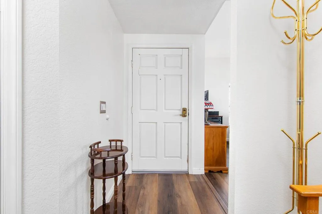 https://cdn.realtyfeed.com/cdn/127/306783069/ca56ec88744c414206bd738a12114b5d.webp