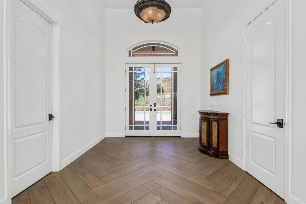 https://cdn.realtyfeed.com/cdn/127/306783086/01b83c090d81d6cdf3880d3ce741fede.webp