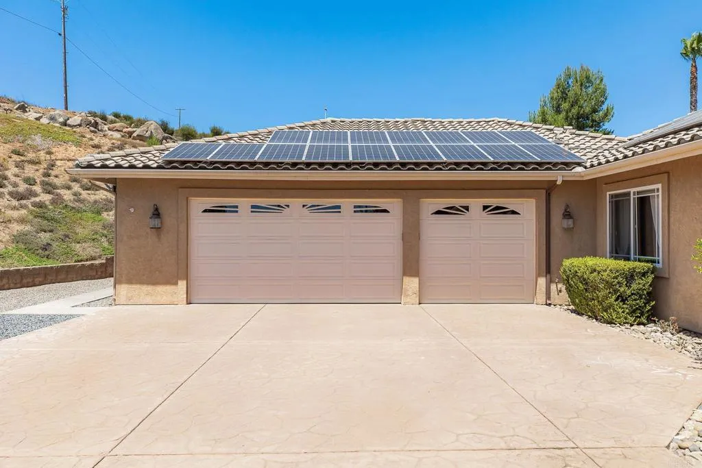 https://cdn.realtyfeed.com/cdn/127/306783086/089cf00e159d03eef449af2cc3f1c7a6.webp