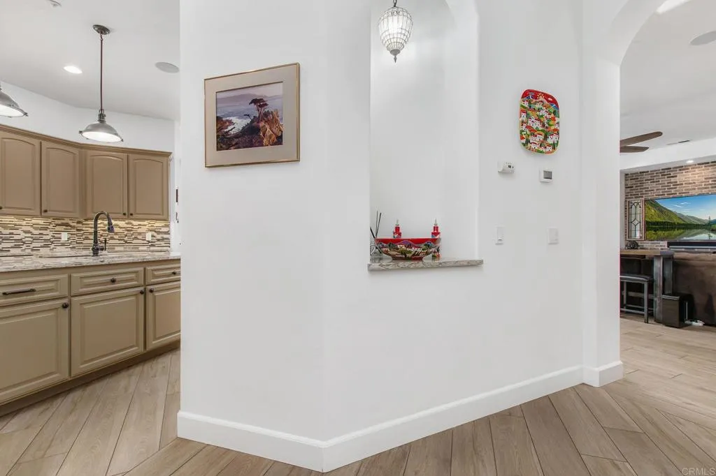https://cdn.realtyfeed.com/cdn/127/306783086/2b37da2e7c2c1e6031d4adc24e573531.webp