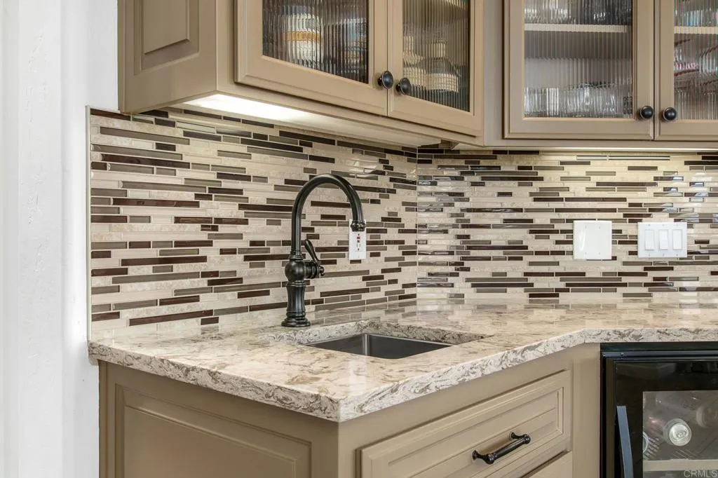 https://cdn.realtyfeed.com/cdn/127/306783086/805c456a0b271b2b23f80c133dc5c28b.webp