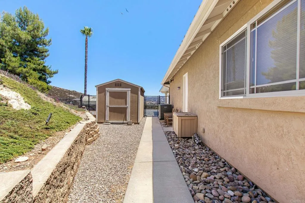 https://cdn.realtyfeed.com/cdn/127/306783086/895c7bf561396e2c8689c9361a83d4c6.webp