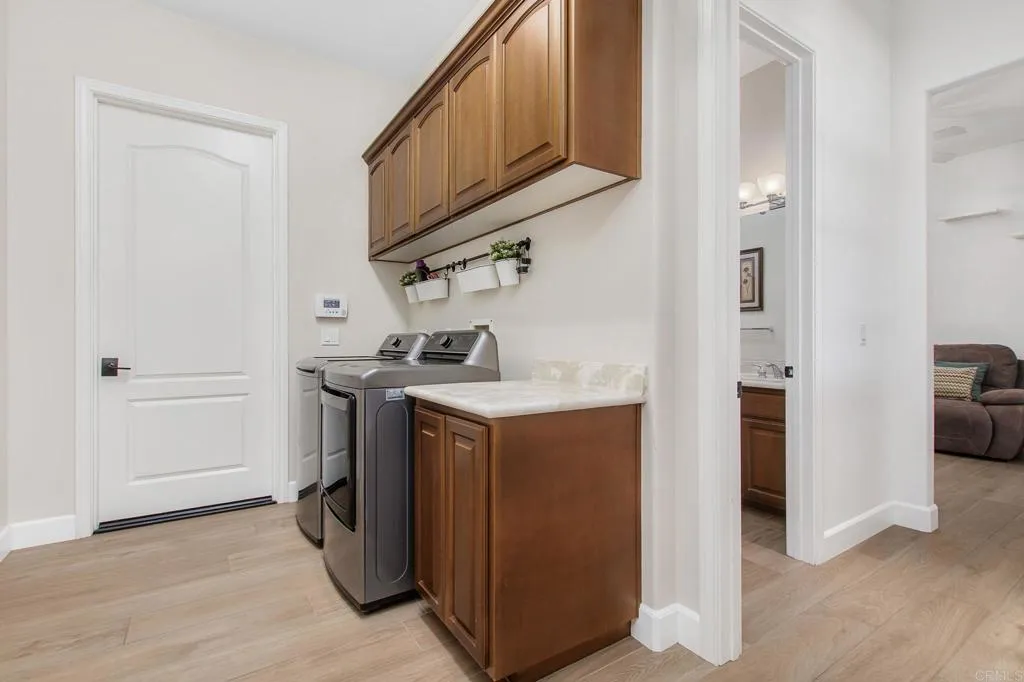 https://cdn.realtyfeed.com/cdn/127/306783086/8d1da41f4160e5464d8219b8d42fd556.webp