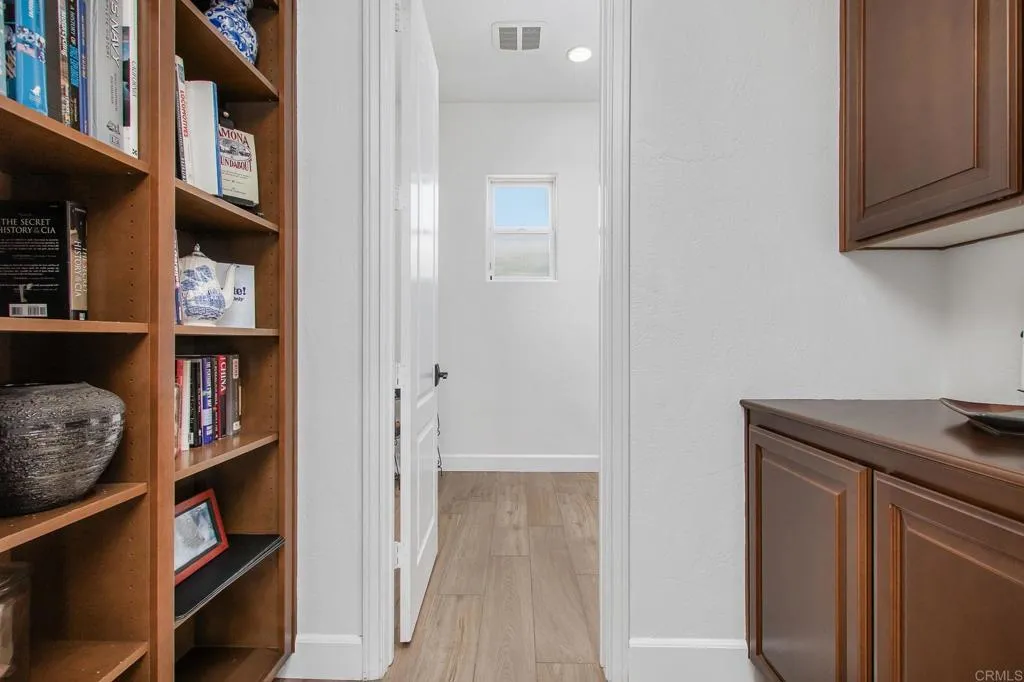 https://cdn.realtyfeed.com/cdn/127/306783086/c7b0cd8ba0835035e0e4e2bdfa0004f4.webp