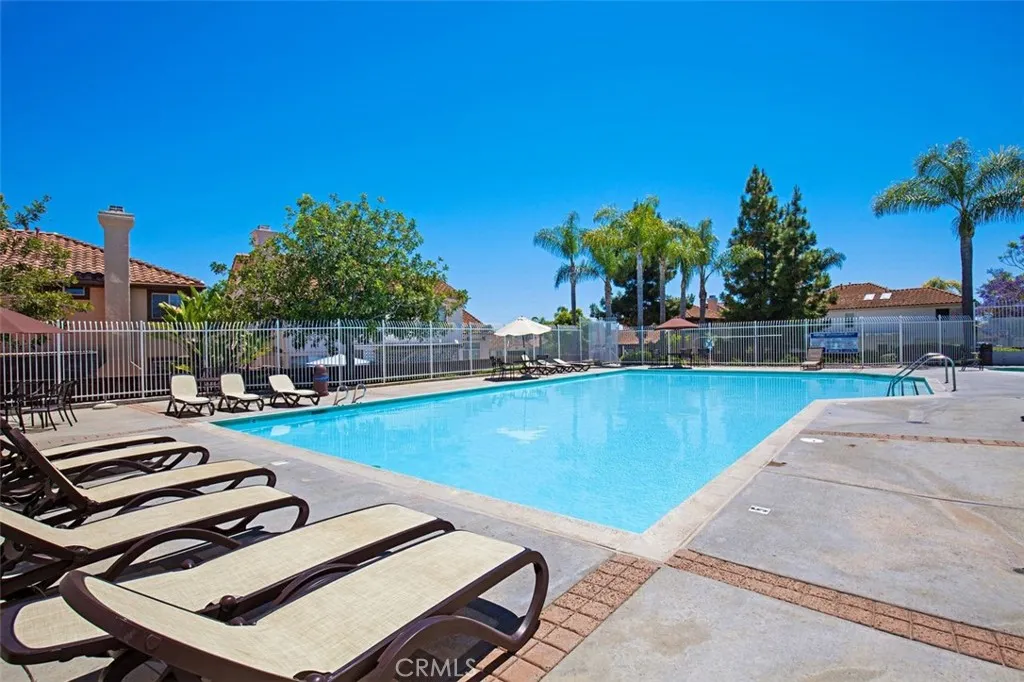 https://cdn.realtyfeed.com/cdn/127/306783115/1e4700f8ceefdd218aad8c4408c92a9b.webp