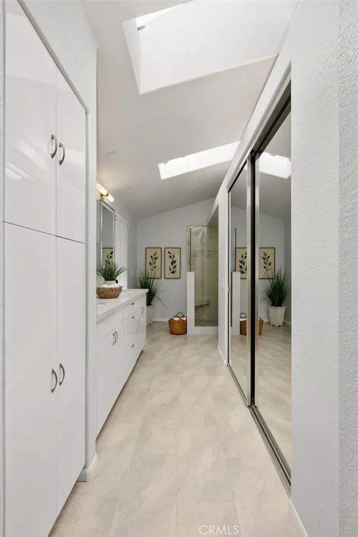 https://cdn.realtyfeed.com/cdn/127/306783115/4e44a0b3b18ab238fe1a0b699270ffbb.webp
