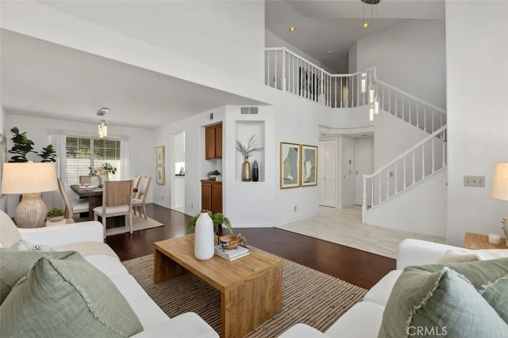 https://cdn.realtyfeed.com/cdn/127/306783115/7e55086b111a949d03fe725672cfe597.webp