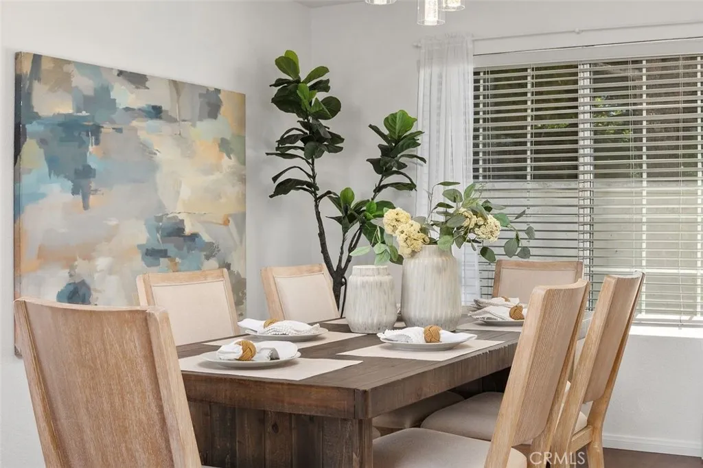 https://cdn.realtyfeed.com/cdn/127/306783115/ee936db4899c3ddcc64f96710398924a.webp
