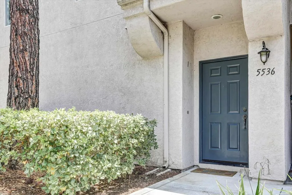https://cdn.realtyfeed.com/cdn/127/306783116/2b6ebb8fb7d4e3a3bb513a91e64d4de2.webp