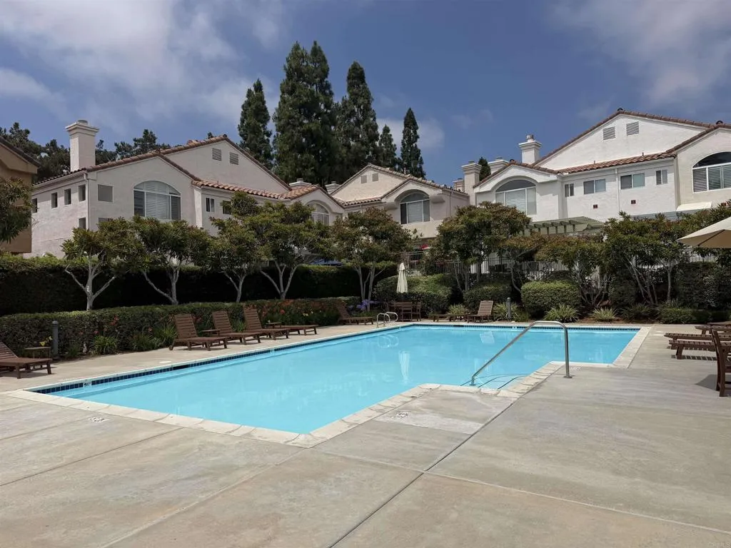 https://cdn.realtyfeed.com/cdn/127/306783116/803a537e2b7bdb300be8aa1f5e4b3454.webp