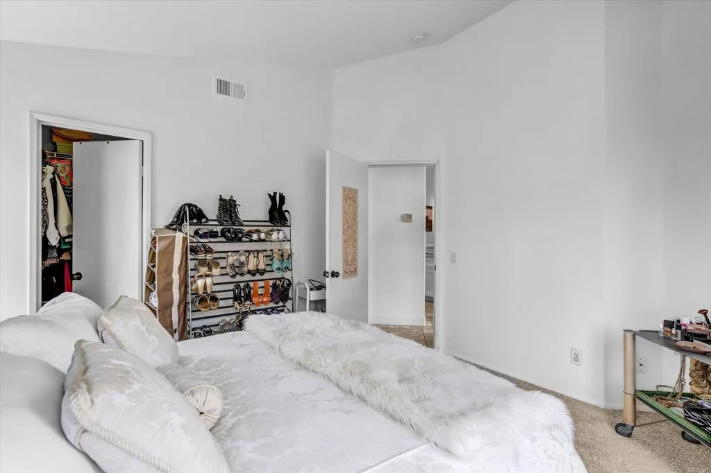 https://cdn.realtyfeed.com/cdn/127/306783116/9ce84111bcad91ac188239d08c4188a0.webp