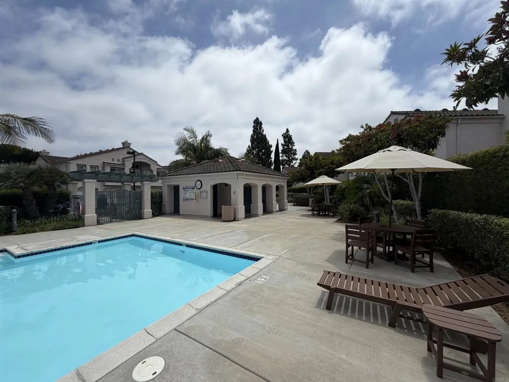 https://cdn.realtyfeed.com/cdn/127/306783116/be6f3eb840d3632d92d74cad90e33589.webp