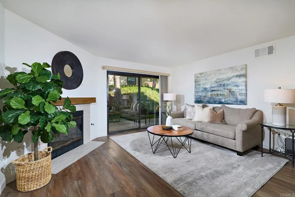 https://cdn.realtyfeed.com/cdn/127/306783118/0416377b05ad1dbf8078f258cecbd8e4.webp