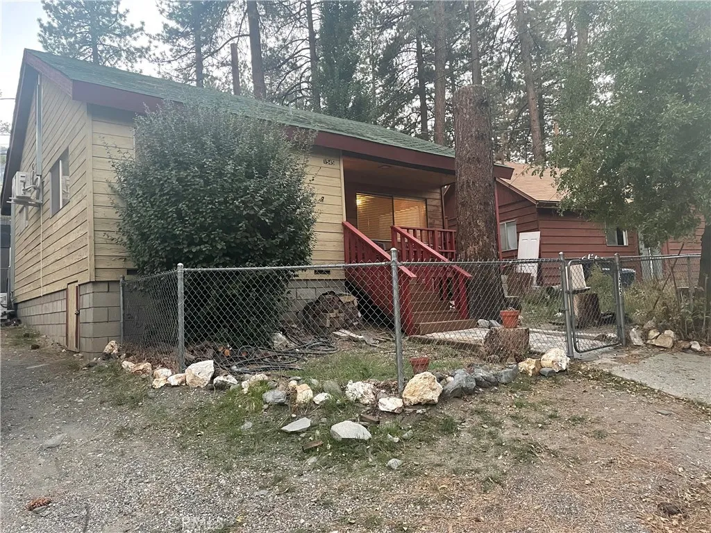 Wrightwood, CA 92397