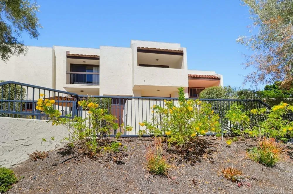 https://cdn.realtyfeed.com/cdn/127/306783280/da7bb407ad7b28c697d33d0a1cb69981.webp