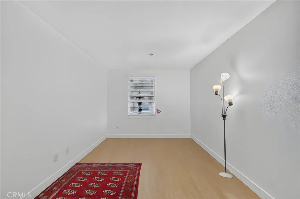Photo #18: SW26168690 Listing: Photo #18
