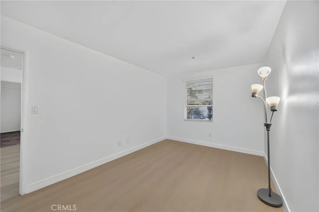 Photo #17: SW26168690 Listing: Photo #17