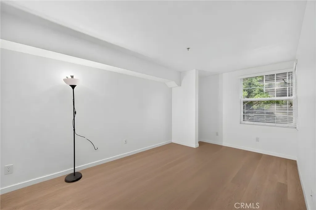 Photo #27: SW26168690 Listing: Photo #27