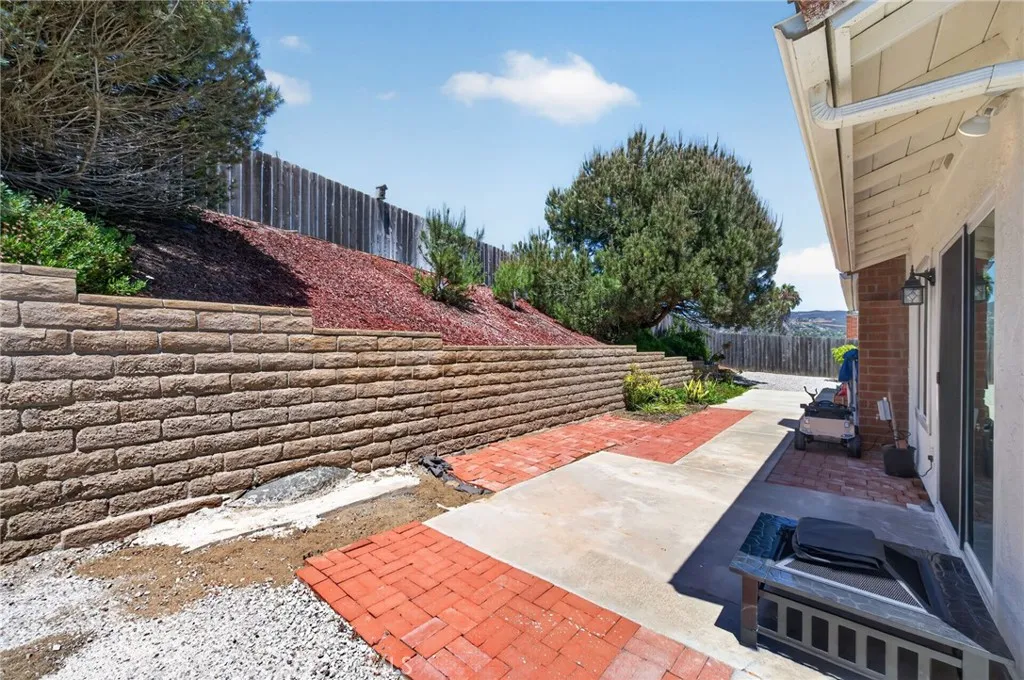 https://cdn.realtyfeed.com/cdn/127/306783287/755940979e629bcb59d65cf9ab51e40d.webp