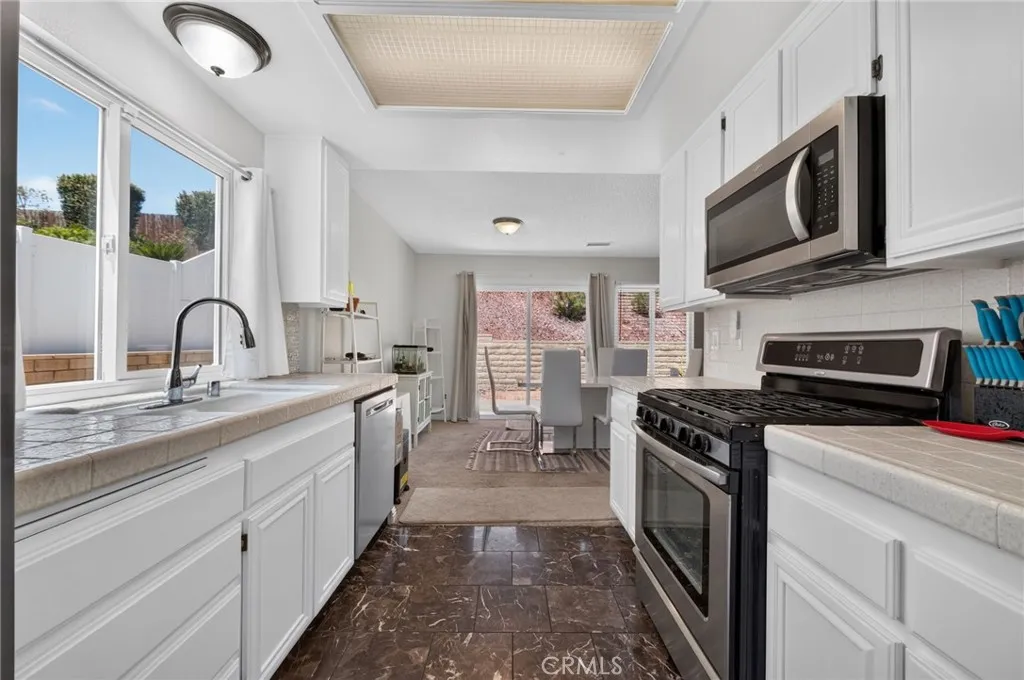 https://cdn.realtyfeed.com/cdn/127/306783287/87a58677e9e71e302774d5a82b975ed5.webp