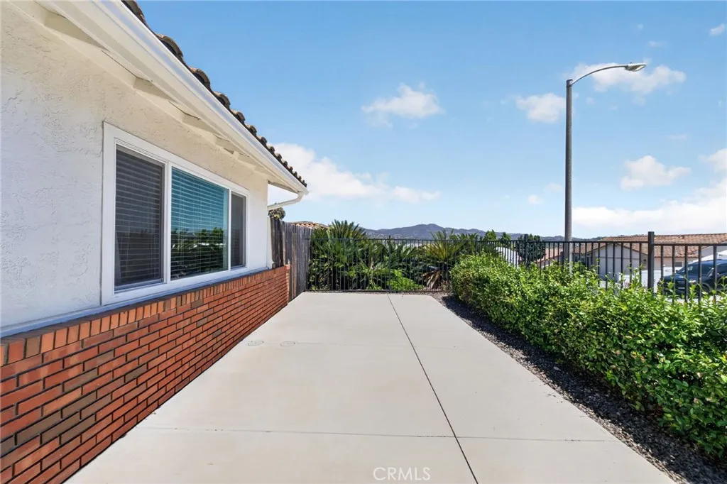 https://cdn.realtyfeed.com/cdn/127/306783287/9684f1bd0ccce283217abe21701ad8e1.webp