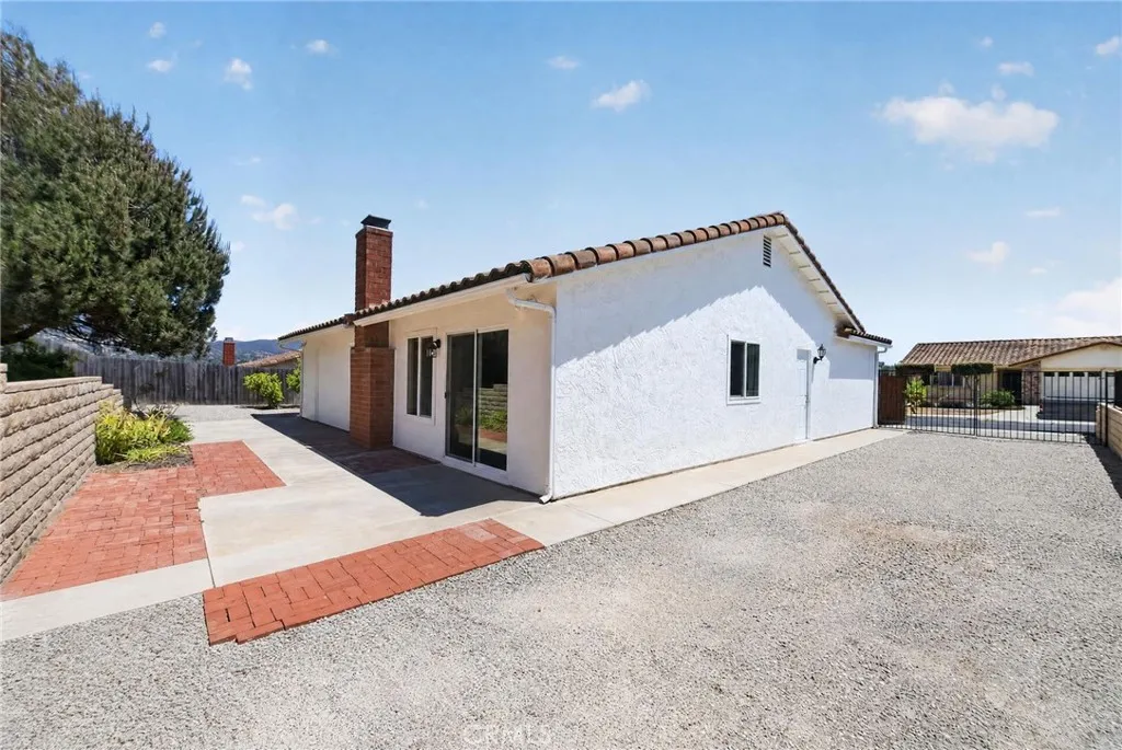 https://cdn.realtyfeed.com/cdn/127/306783287/b7667d7965db07a1d8e68624c18130df.webp
