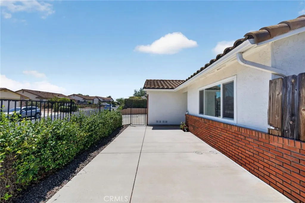 https://cdn.realtyfeed.com/cdn/127/306783287/cf895661a533fcec9dc9a90933ede82b.webp
