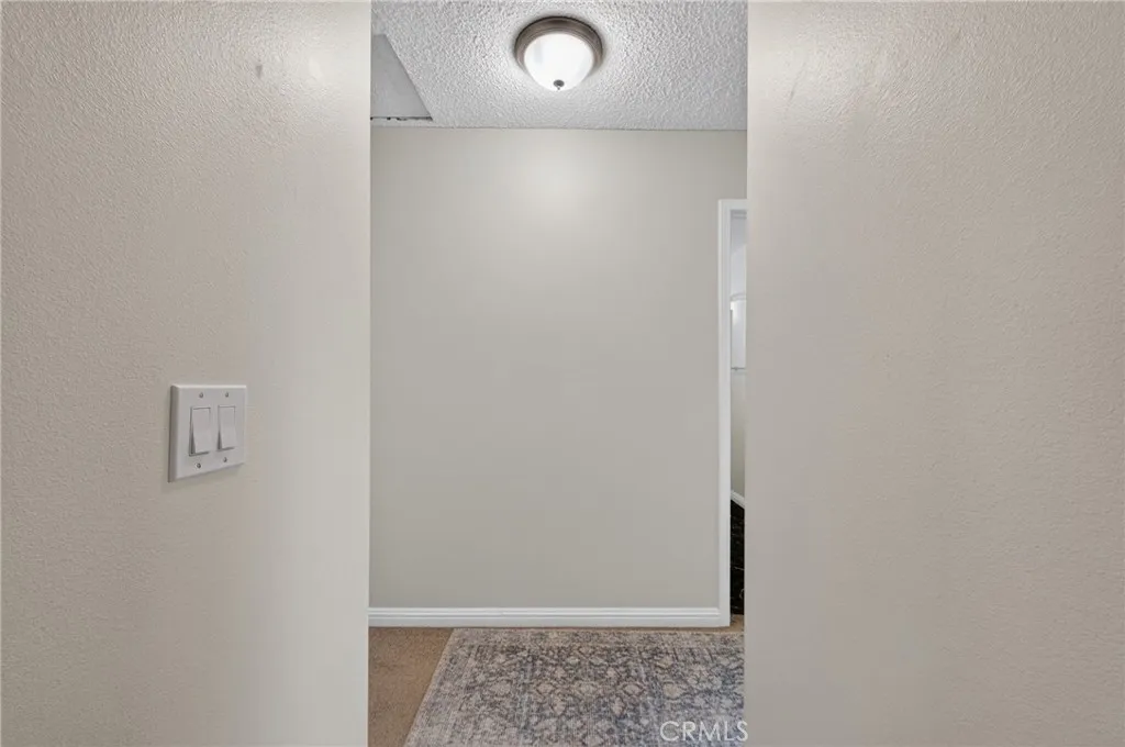 https://cdn.realtyfeed.com/cdn/127/306783287/d30981d3a0cc5fe12e5e6dda1eba22fc.webp