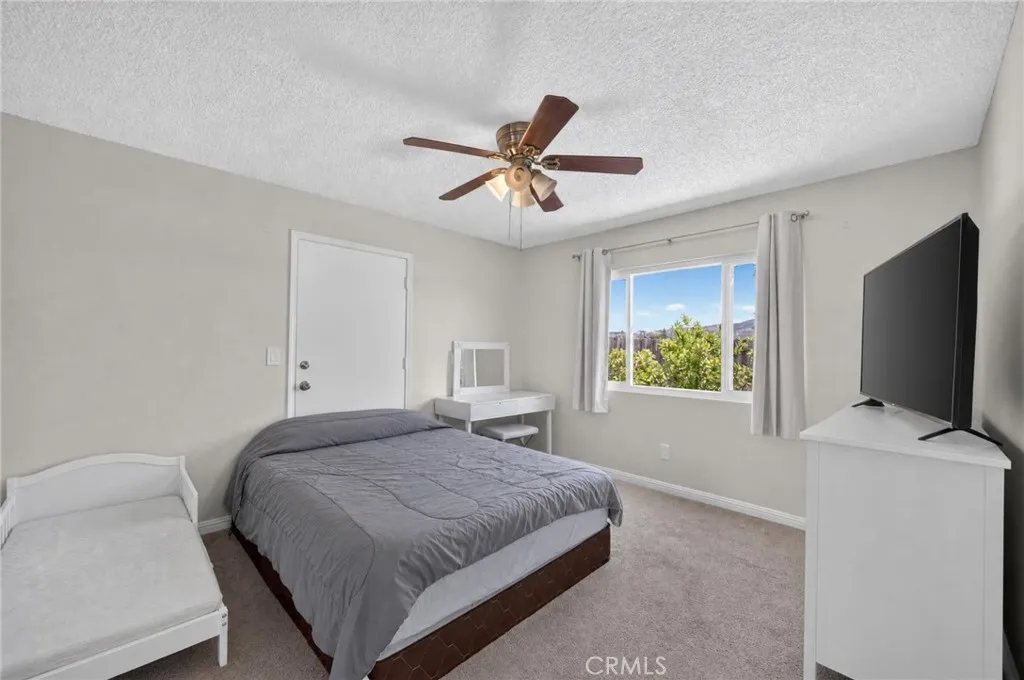https://cdn.realtyfeed.com/cdn/127/306783287/fb4c5802be675ee306fcc64909de2037.webp