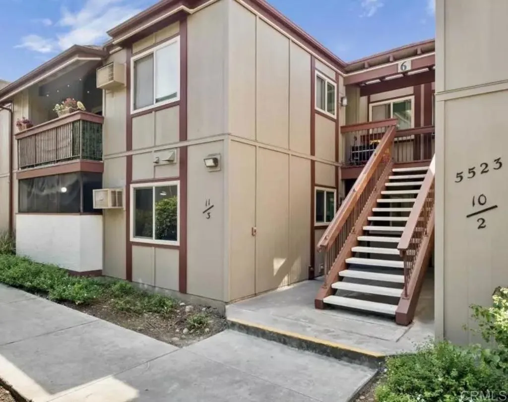 5523 Adobe Falls #3 Road, San Diego, CA 92120 - Photo 2 of 32, San Diego, CA