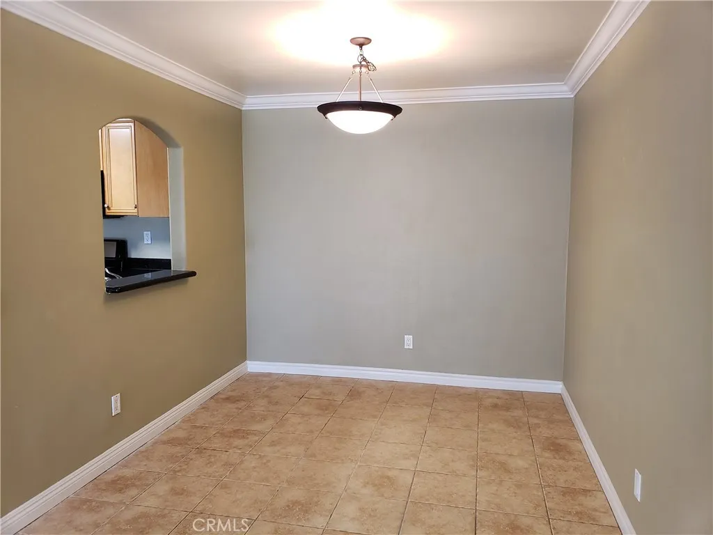 5054 Los Morros Way Unit 102, Oceanside, CA 92057 - Photo 4 of 33, Oceanside, CA
