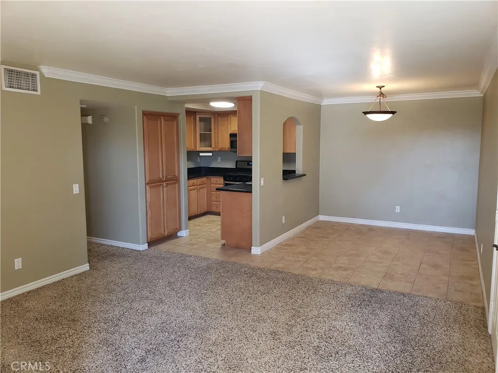 5054 Los Morros Way Unit 102, Oceanside, CA 92057 - Photo 3 of 33, Oceanside, CA