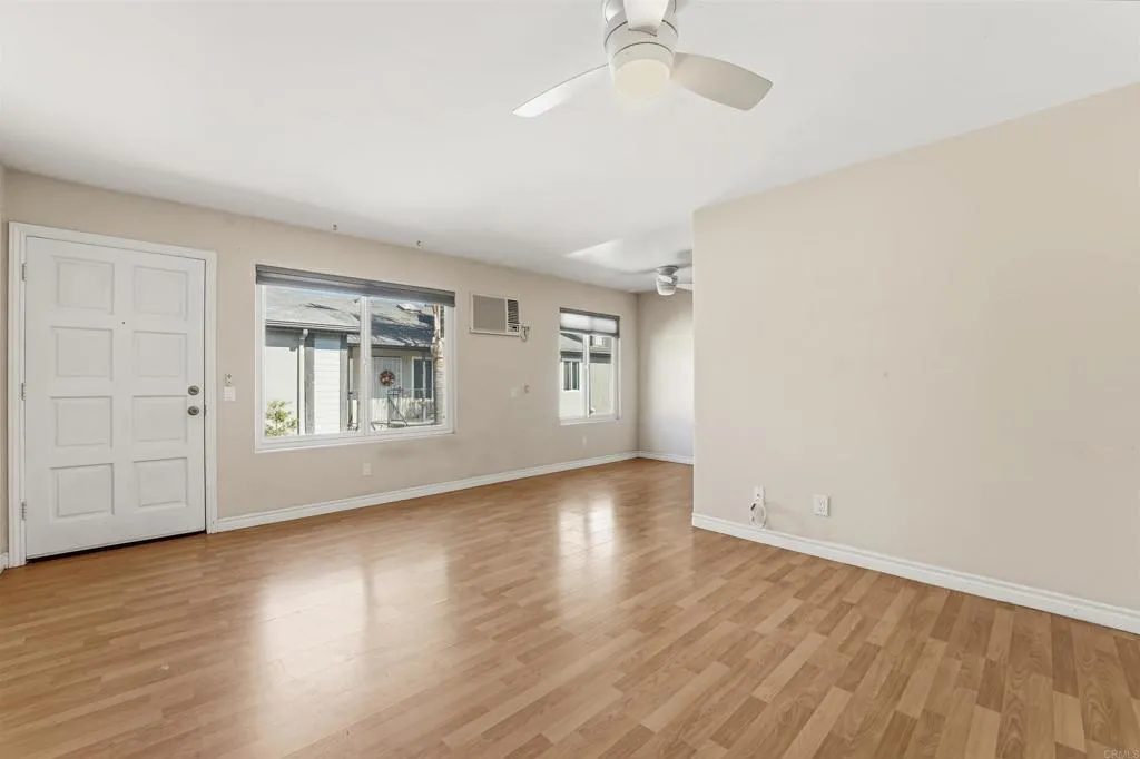 https://cdn.realtyfeed.com/cdn/127/306783395/4efaa8cae52b6d6385308bc5b6ef565a.webp