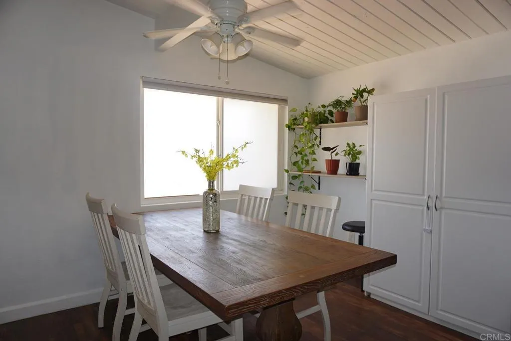 https://cdn.realtyfeed.com/cdn/127/306783405/128f6b1a6bcf20213cf815dead219d85.webp