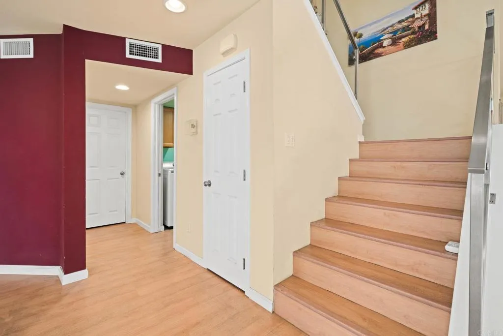 https://cdn.realtyfeed.com/cdn/127/306783440/a089dacfea462d0c1e7b6d1f521e81d5.webp