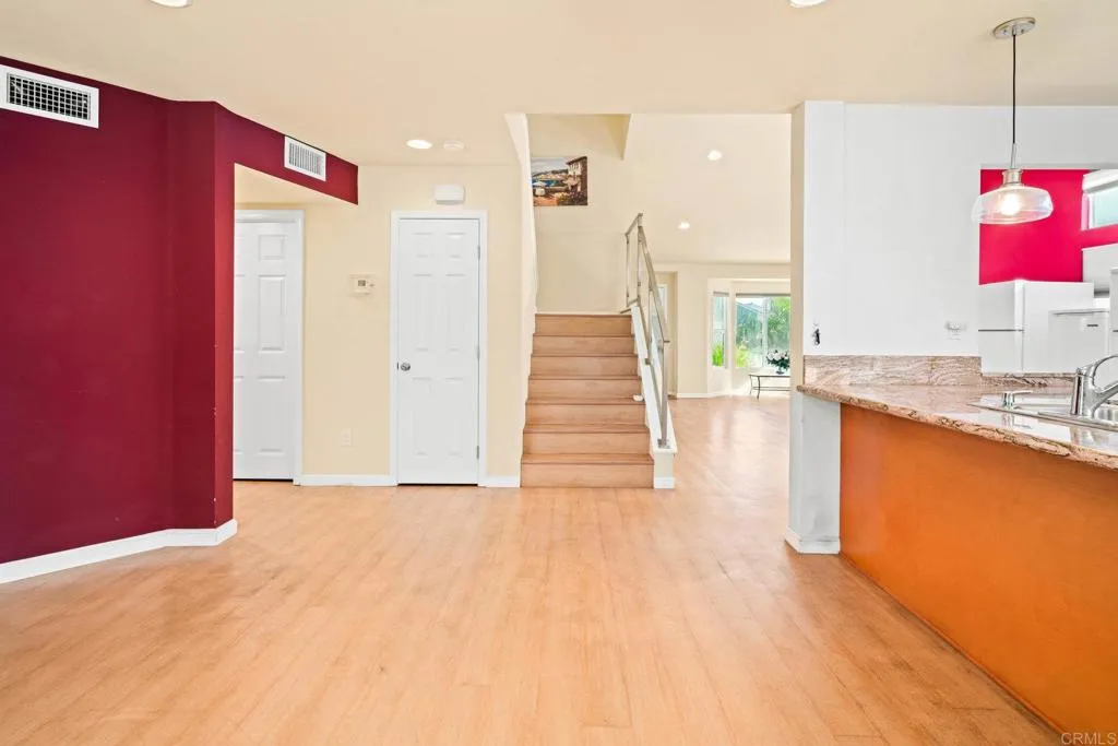 https://cdn.realtyfeed.com/cdn/127/306783440/fd0e68c3a0ec8e4878ba1785815f535b.webp