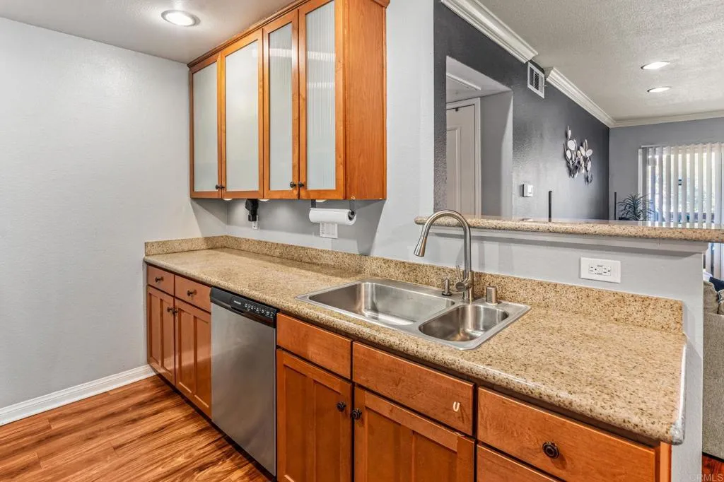https://cdn.realtyfeed.com/cdn/127/306783461/320c52412c07e7377053aea76596770c.webp