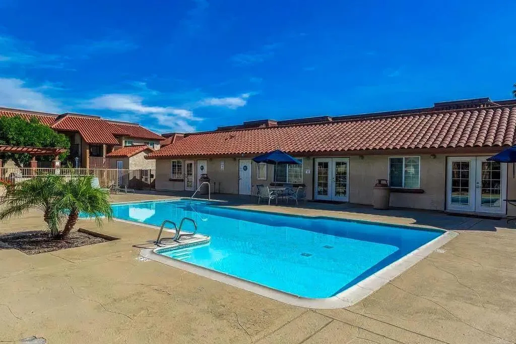 https://cdn.realtyfeed.com/cdn/127/306783461/8197421094d98acc2131b5e14fd607f9.webp