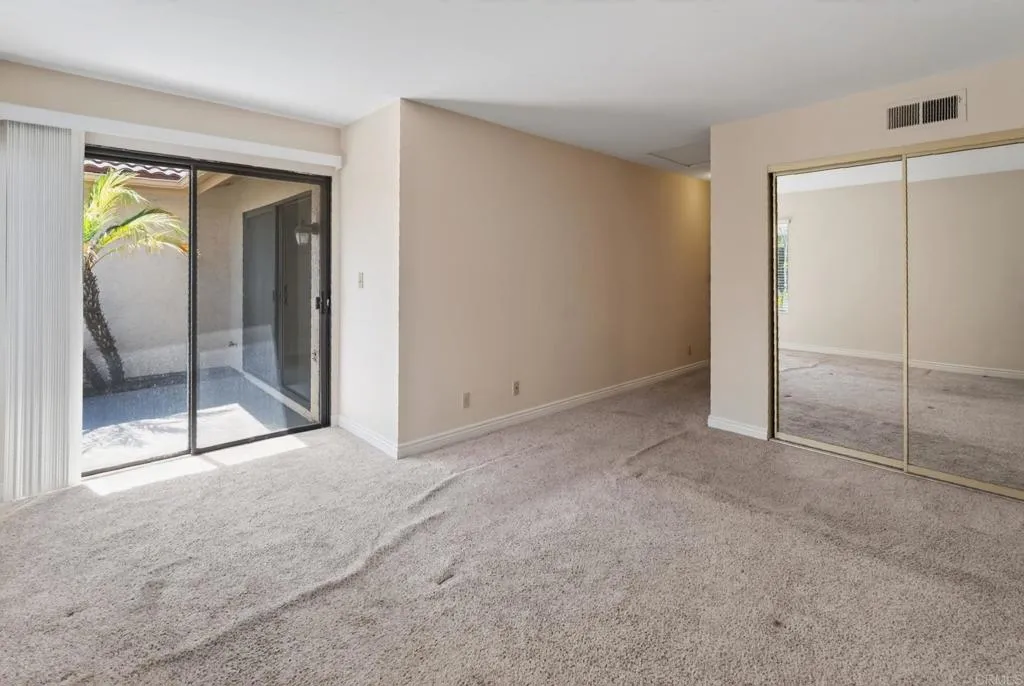 https://cdn.realtyfeed.com/cdn/127/306783466/2ebe7a40d829feb64e01e93247cf5954.webp