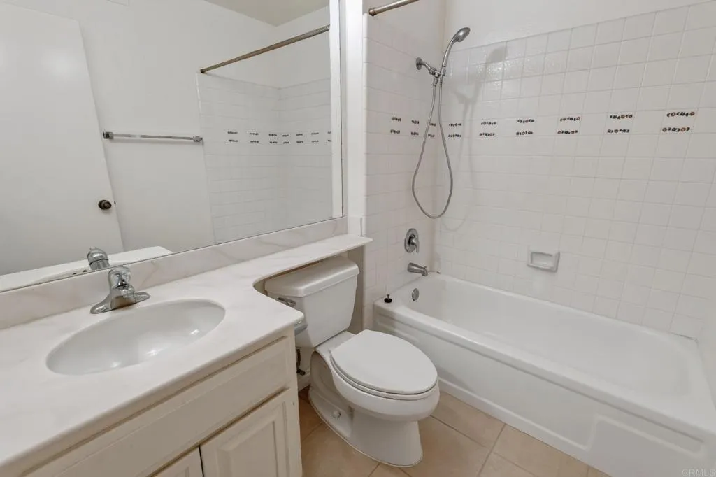 https://cdn.realtyfeed.com/cdn/127/306783466/8e5ffc66bc0019b999f38b6d87e535f5.webp