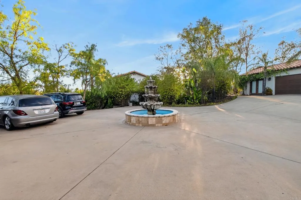 https://cdn.realtyfeed.com/cdn/127/306783496/b12473d812d75da08b34f885508f03d7.webp