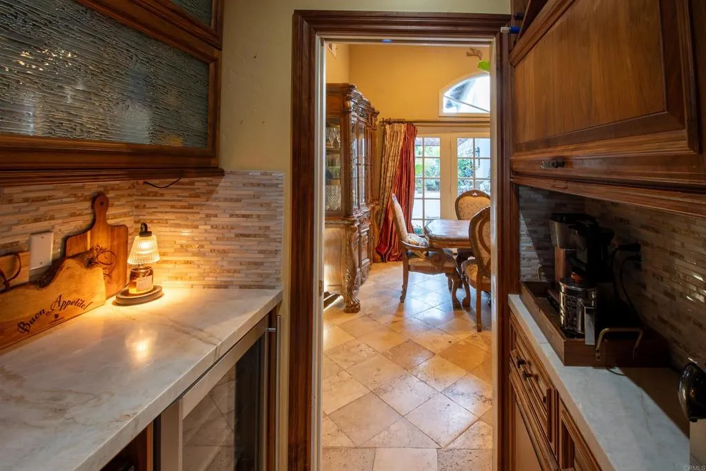 https://cdn.realtyfeed.com/cdn/127/306783496/d143eaefb170c344a313d7c1998767af.webp